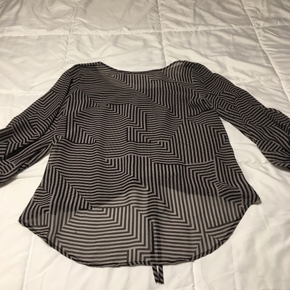 Top - Picture 3 of 3